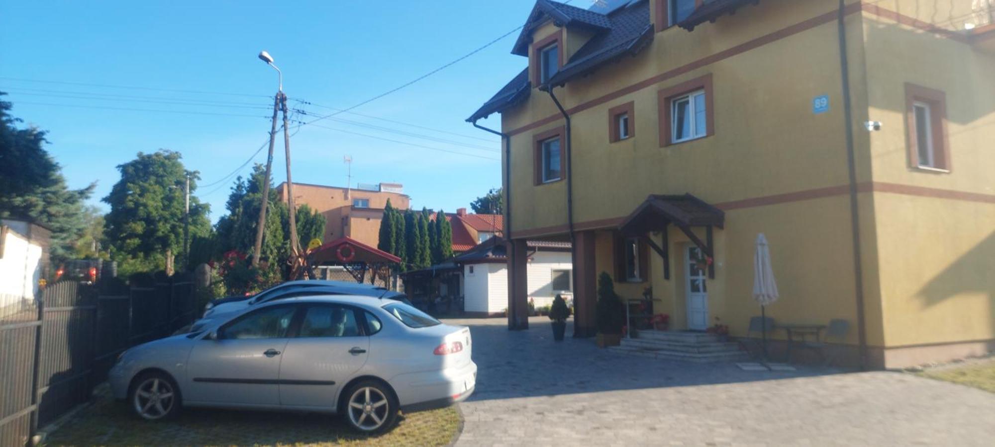 Klimatyzowane Goscinne I Tomek